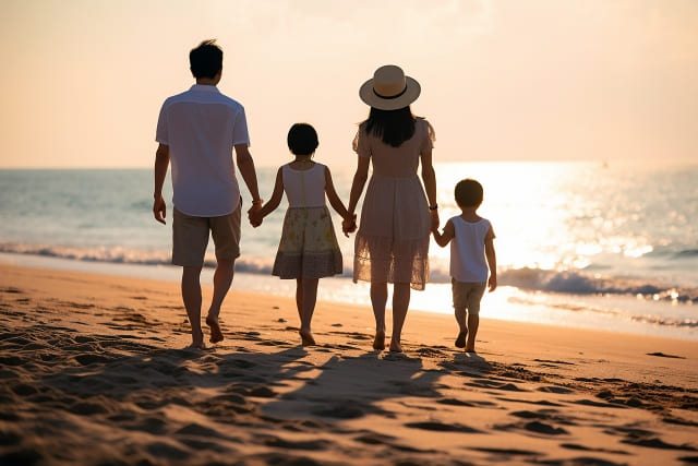 海を見る家族